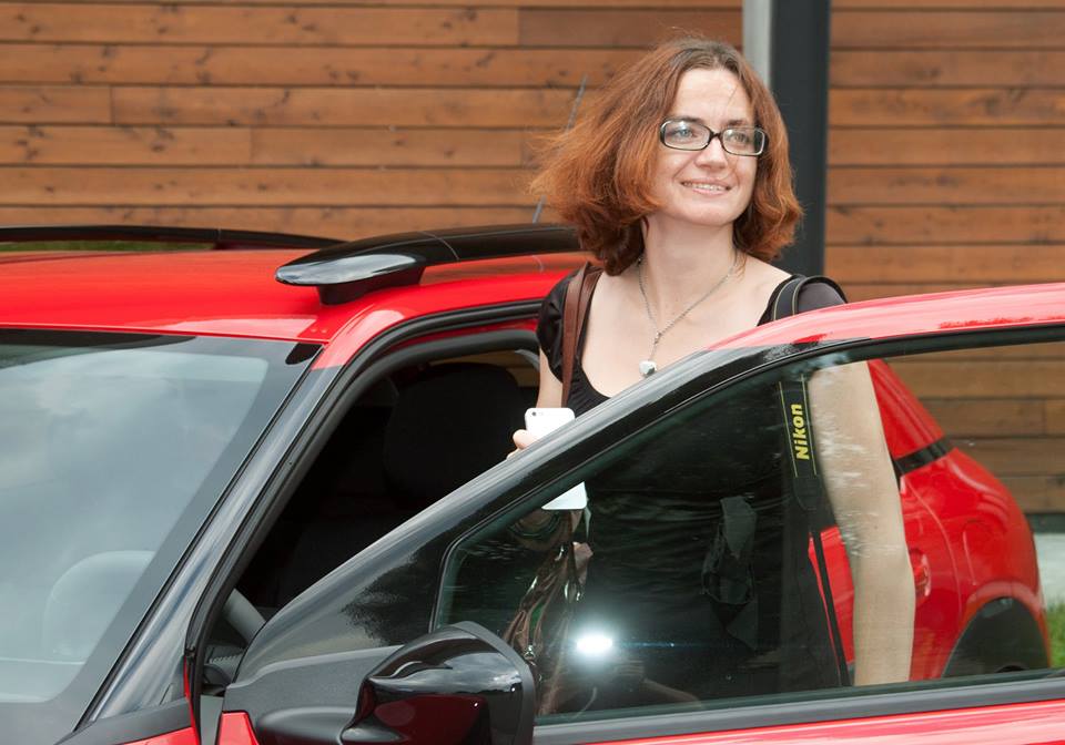 larysa malaterre, professionnelle de la communication. Journaliste et éditrice