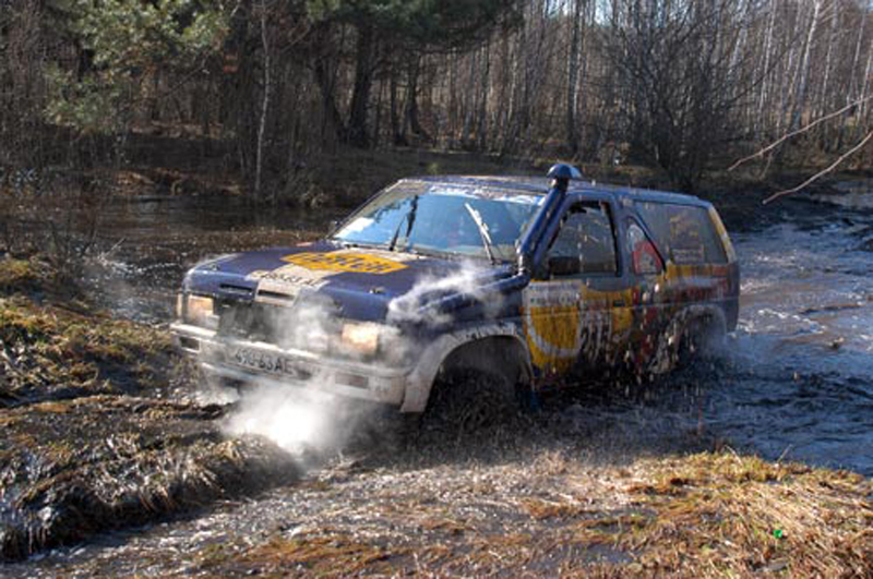 4x4 rally-raid by Larysa Malaterre 