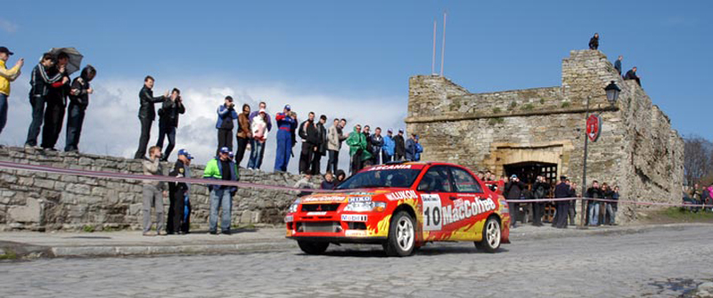 Mitsubishi EVO VI Rally by  Larysa Malaterre